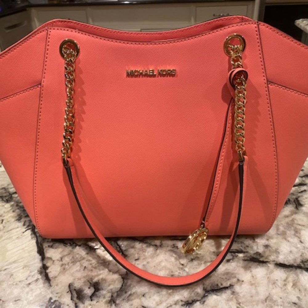 Michael Kors Jet Set Travel Handbag